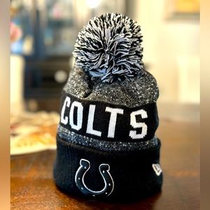 Black and white Indianapolis Colts knit cap with pom-pom